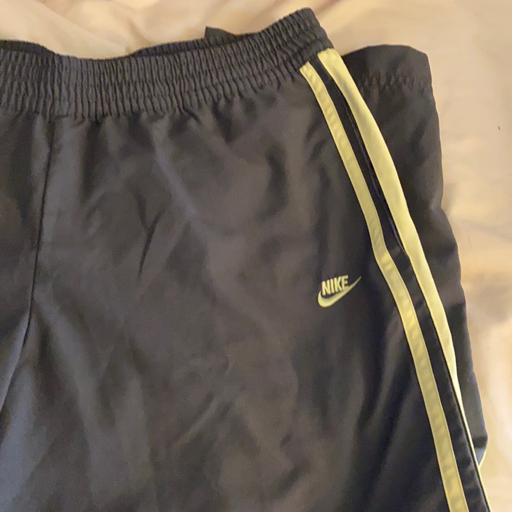 Nike pants - Picture 1 of 3